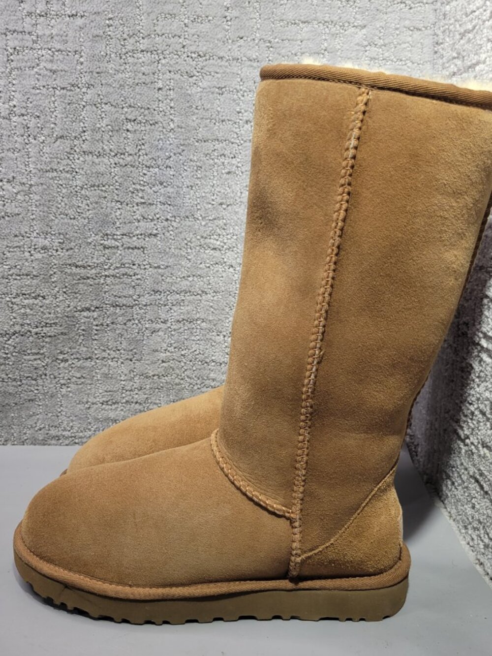 UGG Classic Tall II Womens Size US 8 Chestnut Sheepskin Sugarcane EVA Boots - Picture 6 of 12